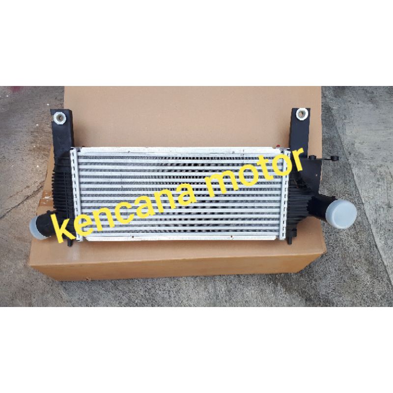 Intercooler Nissan Navara D40