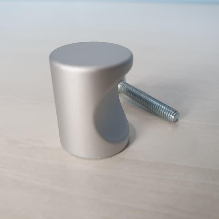 Tarikan Handle Knob Bulat Pentol Laci Pintu Lemari Kitchen Set 646 AD