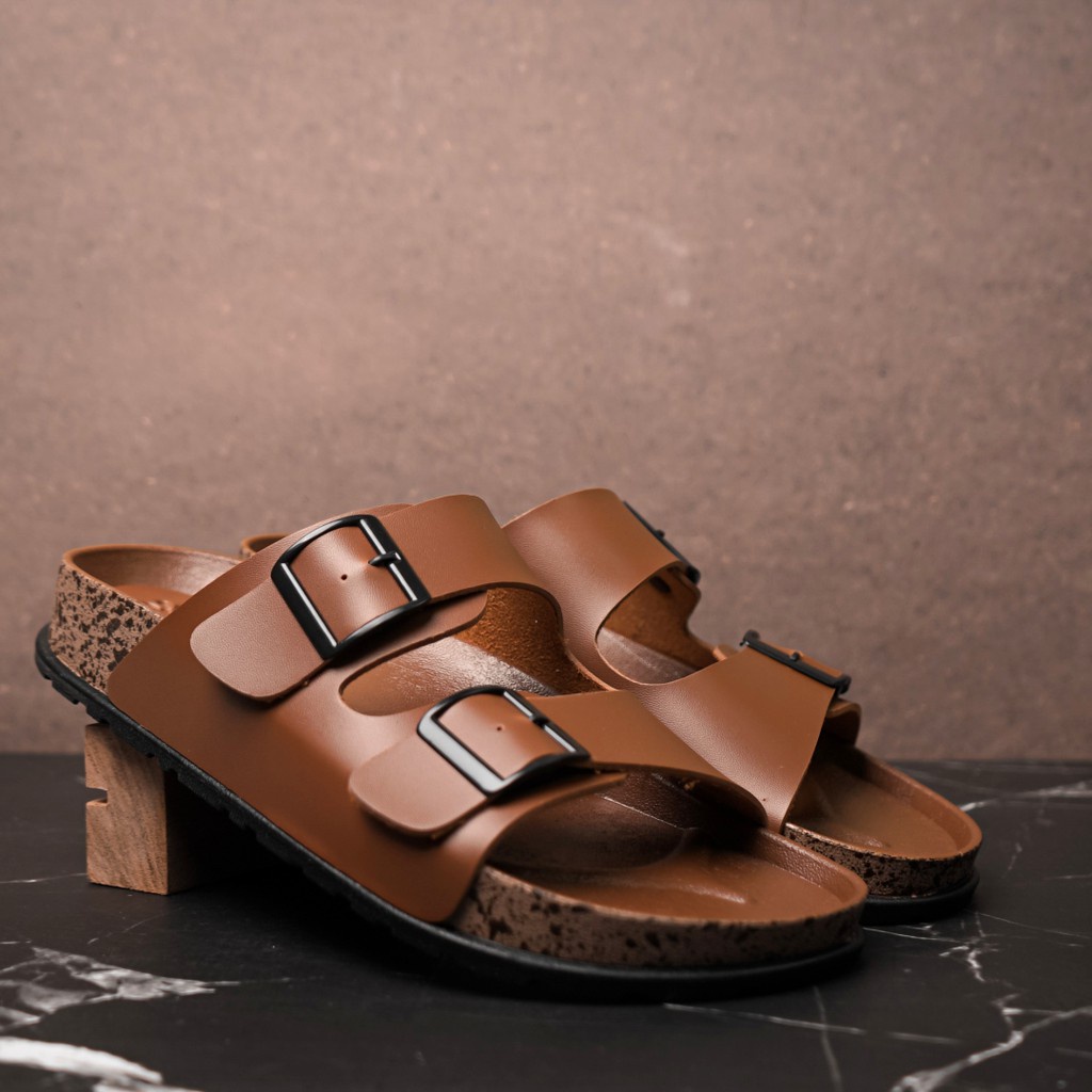 Sendal Murah/Sendal Santai/Sandal Keren/Sandal Terlaris/Sandal Pria Wanita