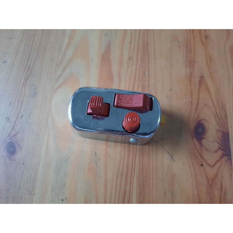 Saklar Original Bajaj 12 volt bisa vespa super sprint px