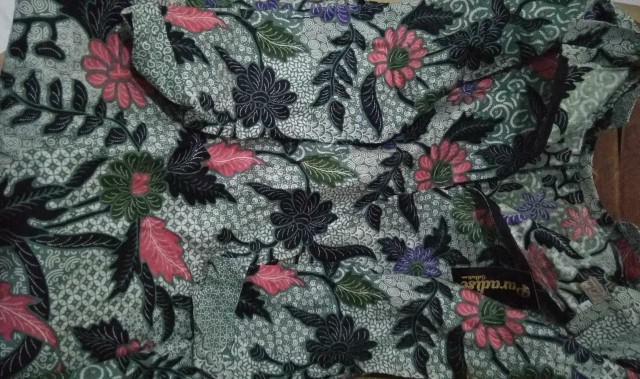 Terlaris Serut Genes Jelita Tunic Navbor Yelbor Whitbor Creambor Tunik Batik Modern M L Xl Xxl L4