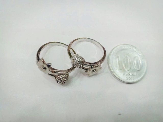 Cincin wanita , lapis emas , yaxiya , xuping ,cincin