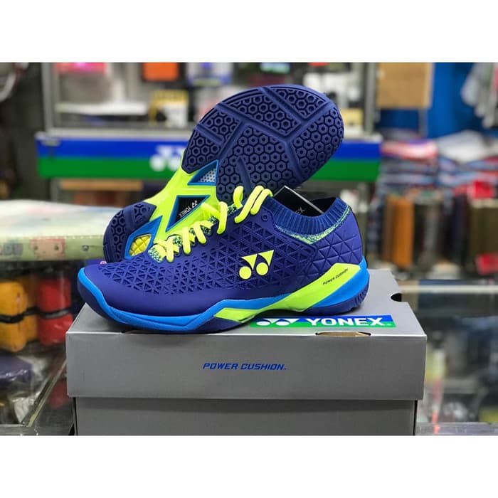 Order Langsung Sepatu Badminton Yonex Eclipsion Z Wide ZW Original Limited