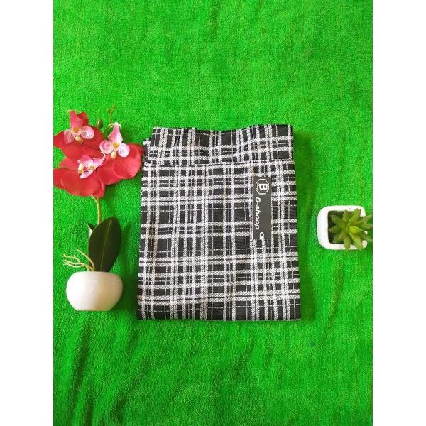 ROK SPAN KNITTED rok tartan panjang span rok kotak kotak panjang span rok kekinian panjang fashion muslim rok kekinian remaja rok kekinian wanita rok span panjang rok gaul cewek keren rok gaul wanita panjang rok terbaru wanita-Putih ada kantongnya