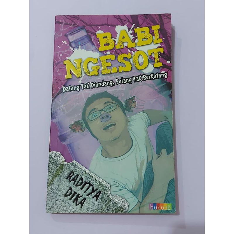 Novel Raditya Dika - Babi Ngesot