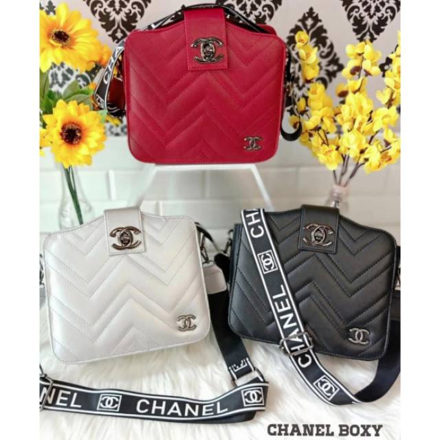 

Chanel Boxy