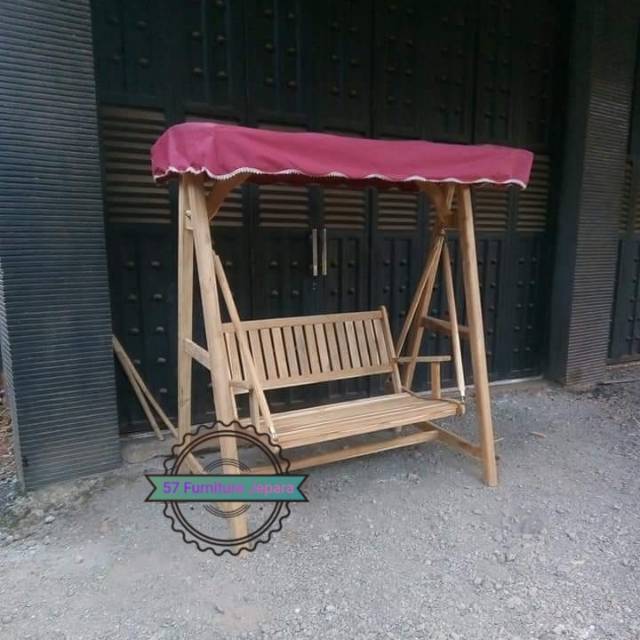 Ayunan bandulan kayu jati