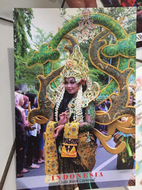 Solo Batik Carnival X03 Khas Budaya Indonesia Kartu Pos Postcard Surat Filateli Postcrossing Swap