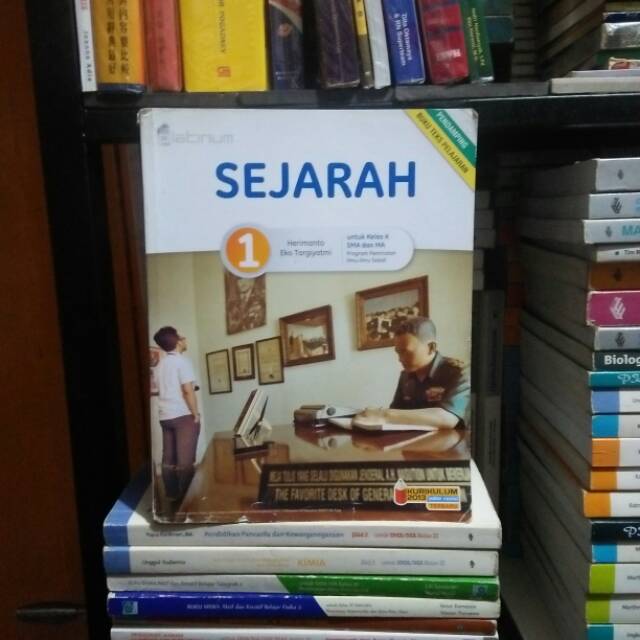 

Buku Sejarah SMA Kelas 1 K13 Revisi Terbaru