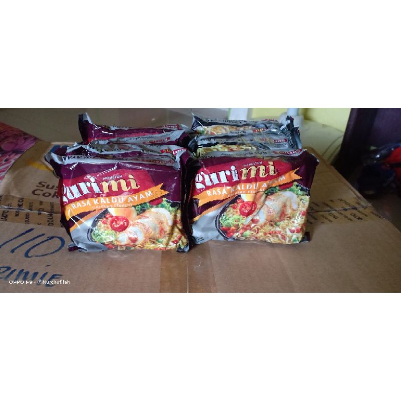 

Mie gurimi kaldu ayam 8pcs