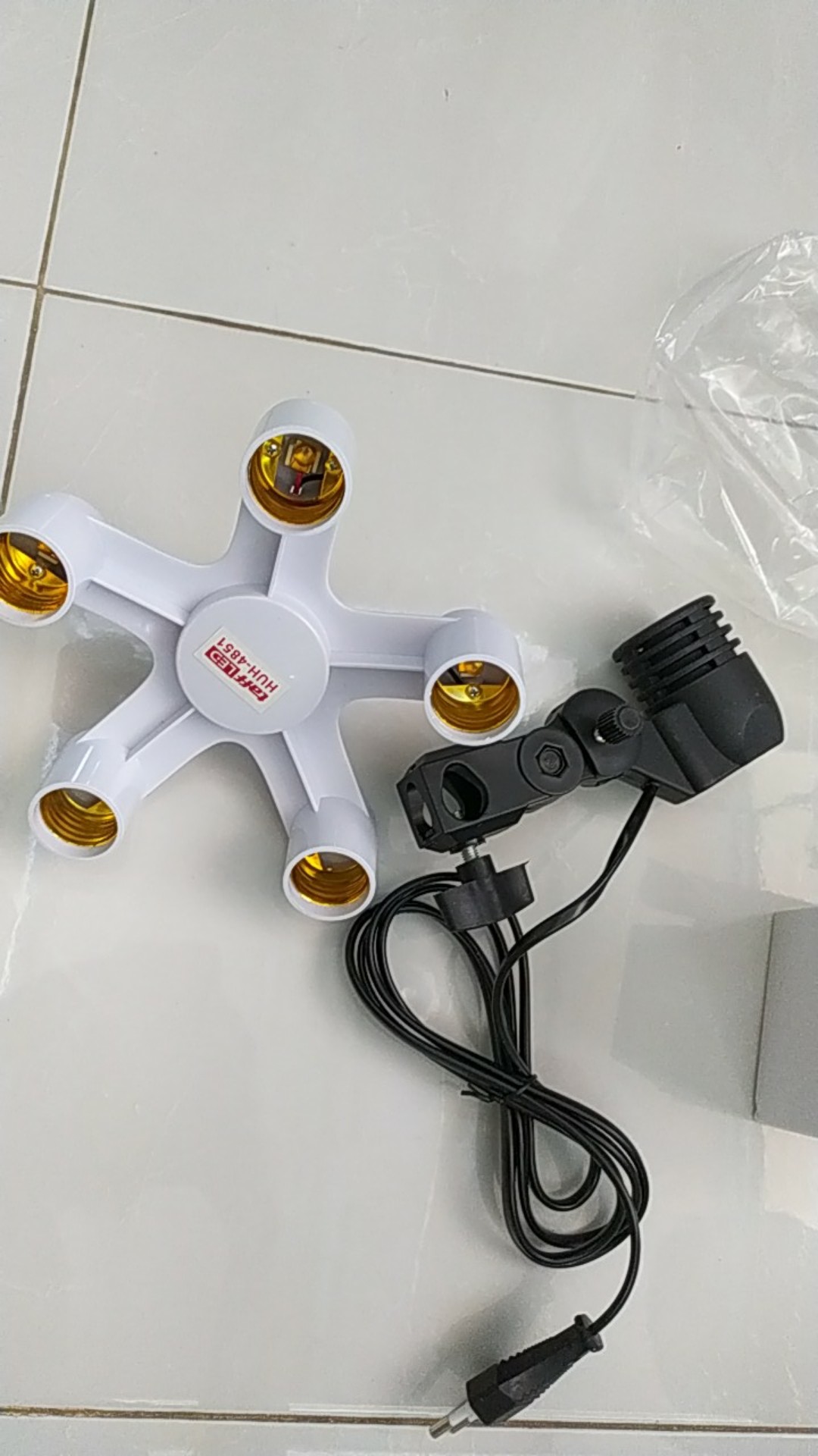 Lamp Holder Single Socket E27 Dengan Dudukan Payung