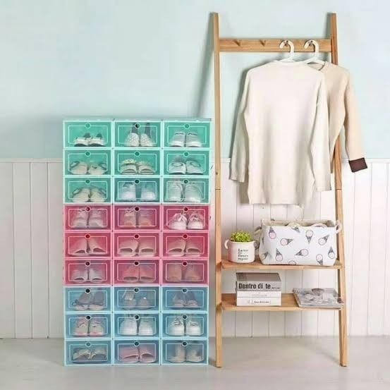 Ukuran Besar Tempat Sepatu Susun Transparan Bahan Plastik / Rak Kotak Box Lipat