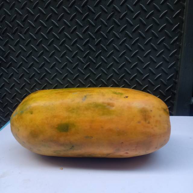 

Pepaya kalifornia, buah segar