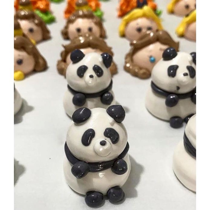 

meringue karakter panda full body
