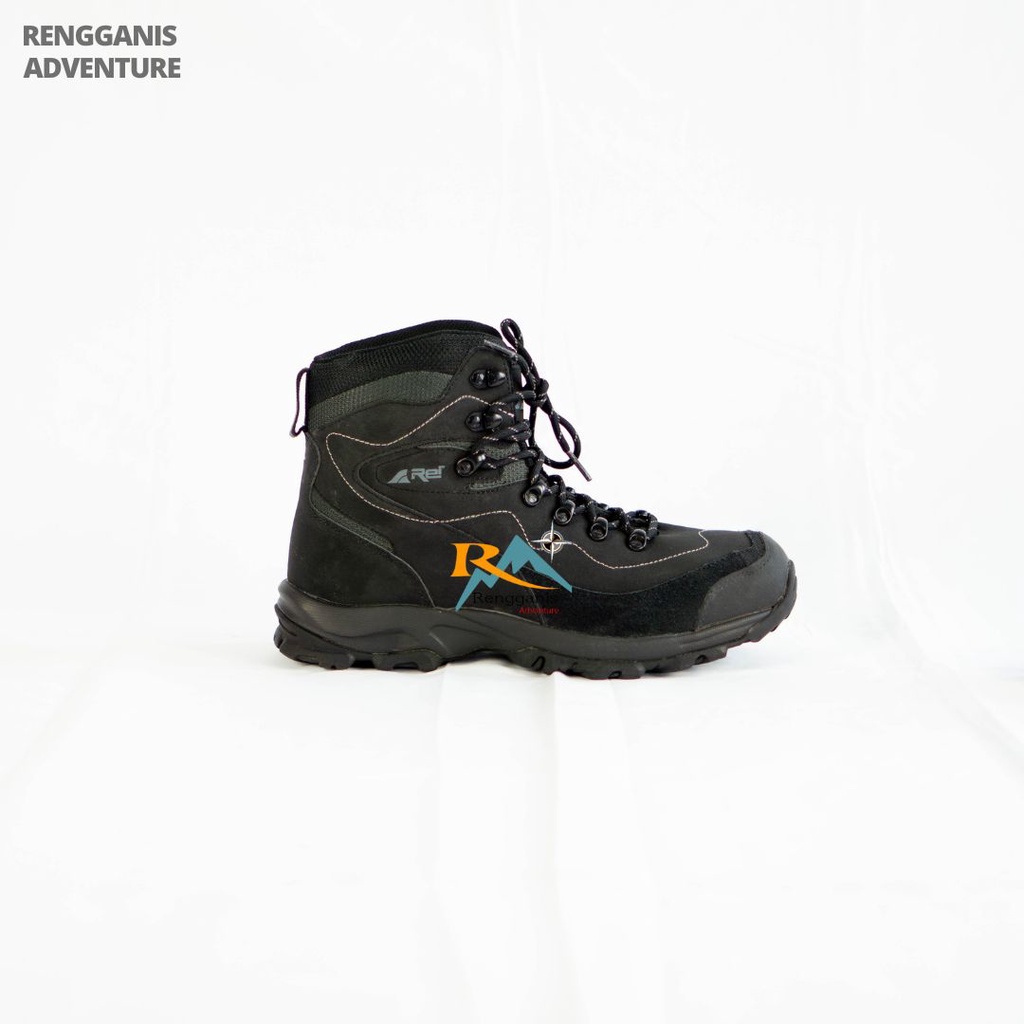 Sepatu Gunung AREI HIGH All Black Sepatu REI Outdoor Hiking