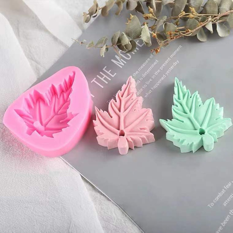 SIY  Leaves Shaped Handmade Keychain Silicone Mold with Hole for DIY Cupcake Decor