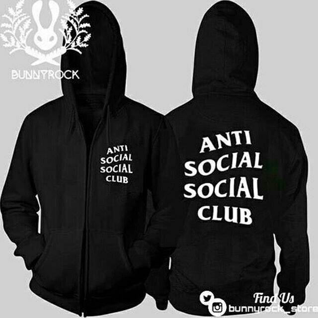 Jaket anti sosial sosial club