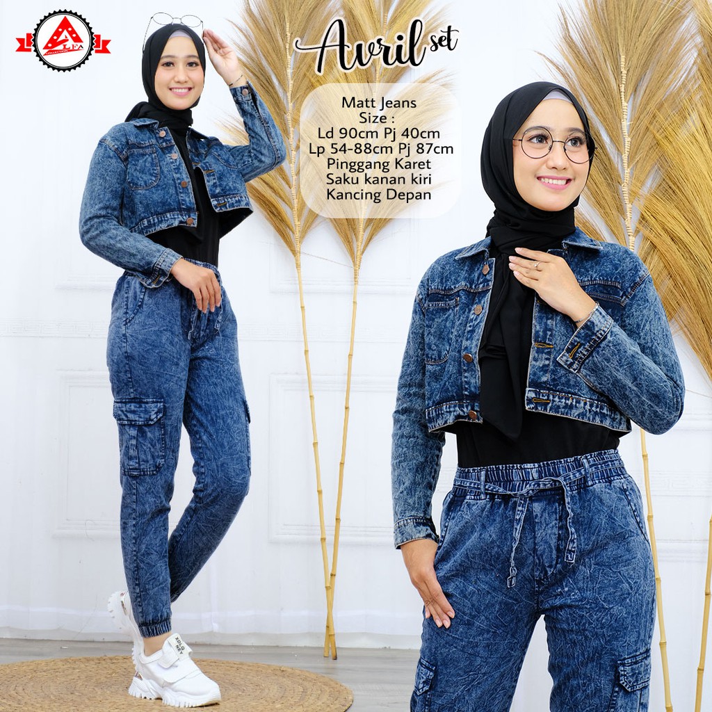 SETELAN JEANS WANITA AVRIL SET BEST QUALITY / JEANS SET WANITA KEKINIAN
