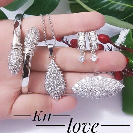 Xuping Set Perhiasan Wanita Silver Oval 169222