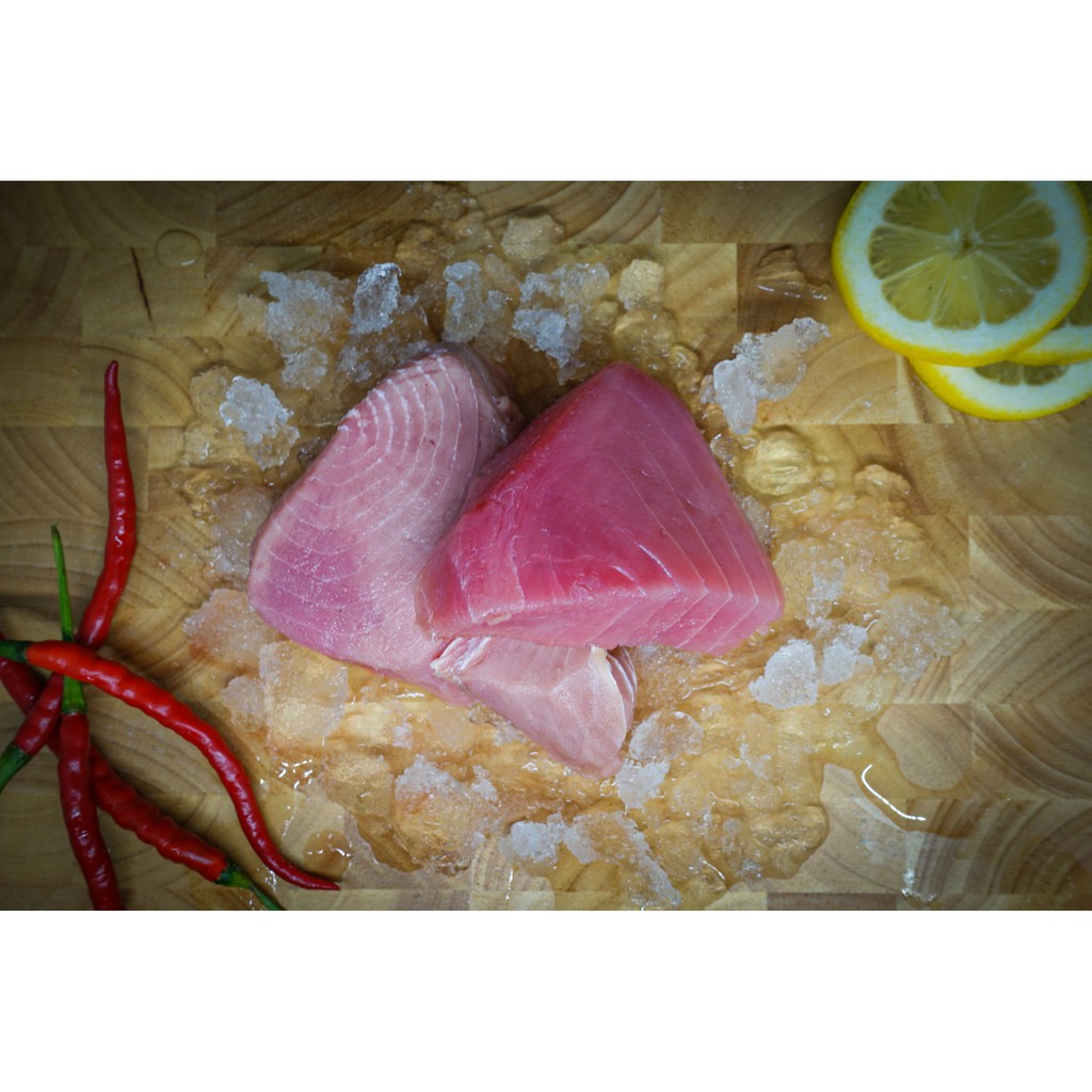 

Tuna Saku Premium Frozen Fillet 1kg