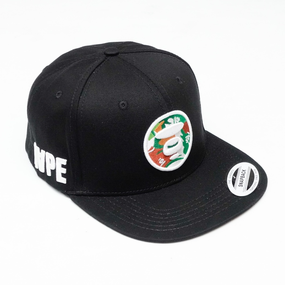 Topi snapback bape a bathing ape