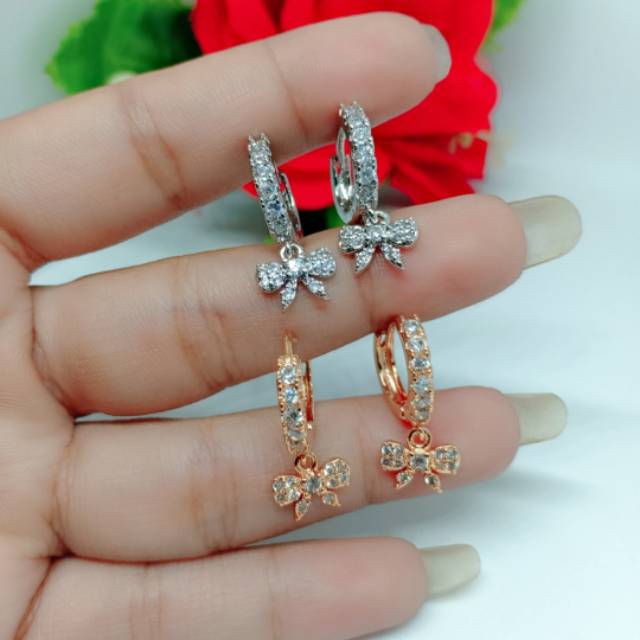 Anting anting mata full A-C