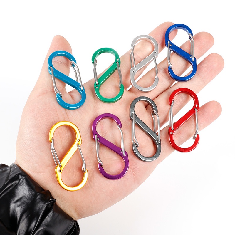 1pc Gantungan Kunci Carabiner Multifungsi Bahan Aluminum Alloy Warna Acak Untuk Hiking / Camping / Climbing