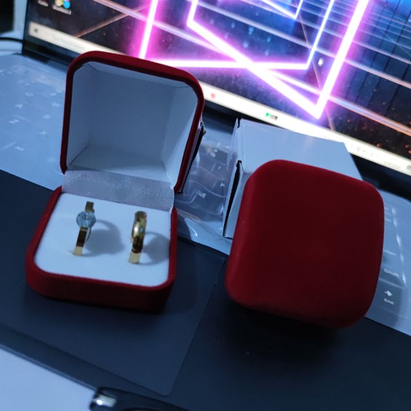 Kotak cincin couple BLUDRU tempat cincin sepasang 2 cincin model Segi 4 untuk Lamaran Kotak Cincin Kawin