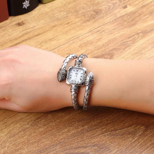 [1922] JAM TANGAN GELANG WANITA USS KLASIK DAN CANTIK