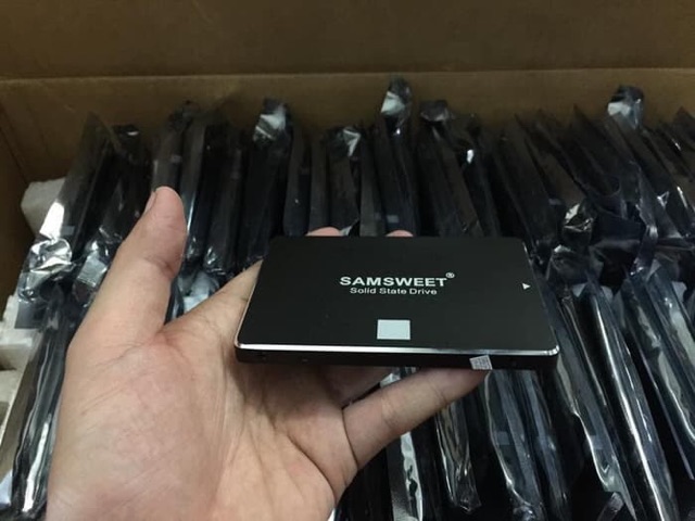 SSD 120GB SAMSWEET SPEED READ 550MBPS WRITE 160MBPS