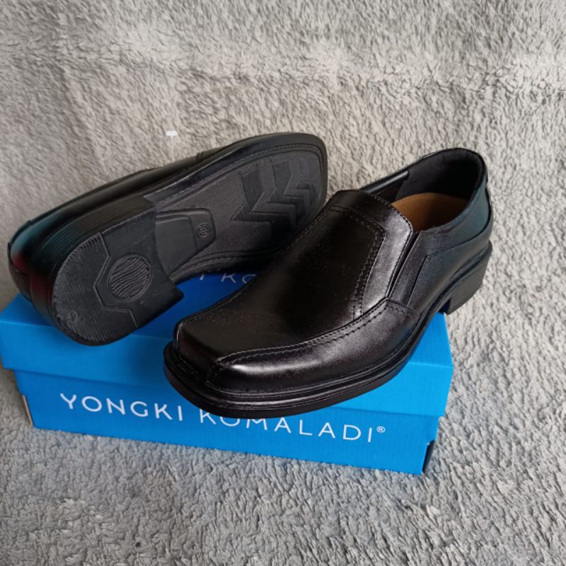 DISKON!!! SEPATU FORMAL YONGKI KOMALADI SEPATU FANTOFEL KULIT PRIA