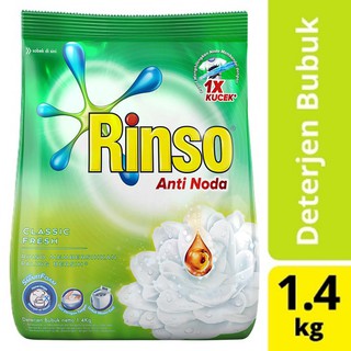 Rinso Molto Perfume Essence 770 g - Perlindungan Dari