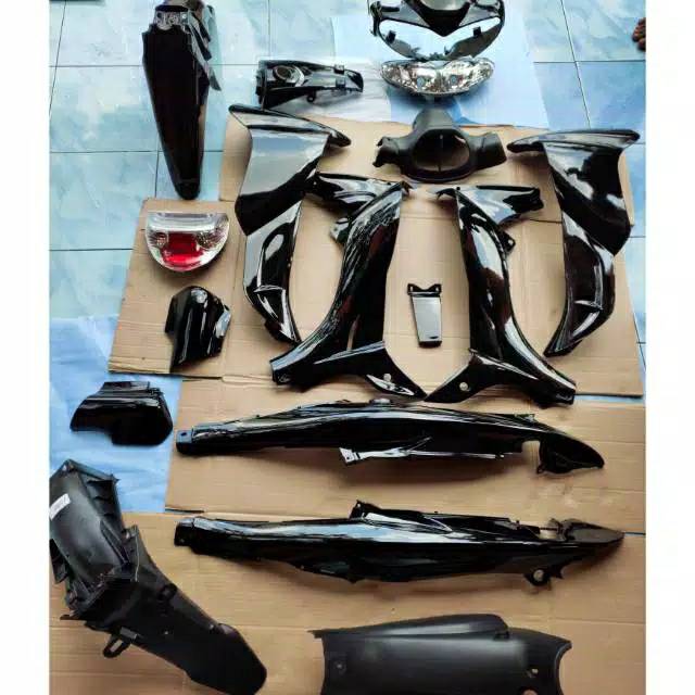 Full cover body Yamaha Jupiter Z CW 2005 warna hitam