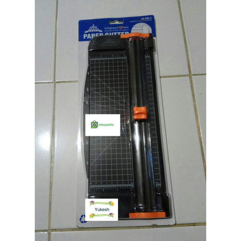 

MURAH MERIAH Paper Trimmer Portable / Alat Pemotong Kertas Portable