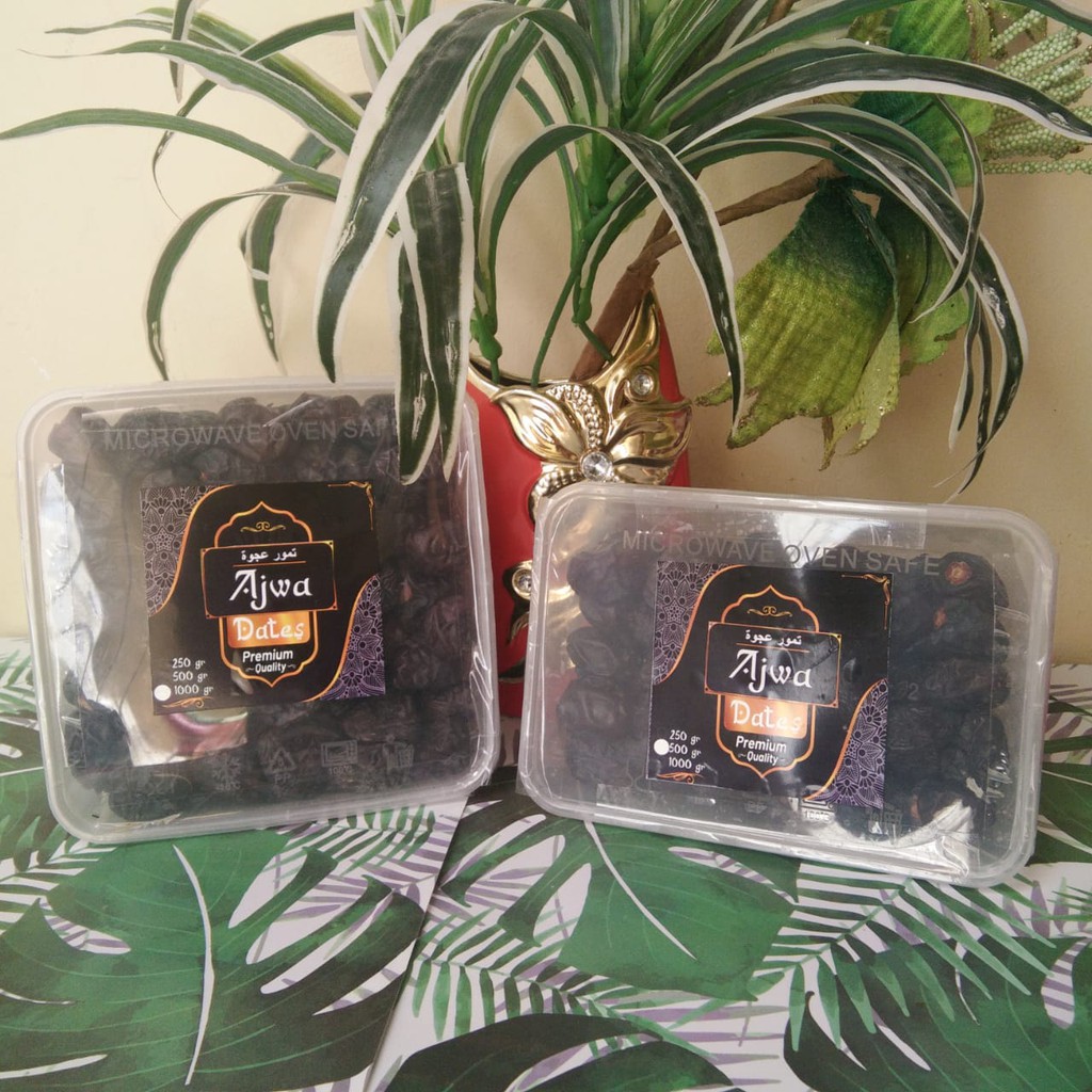 

KURMA AJWA DATES Premium Quality