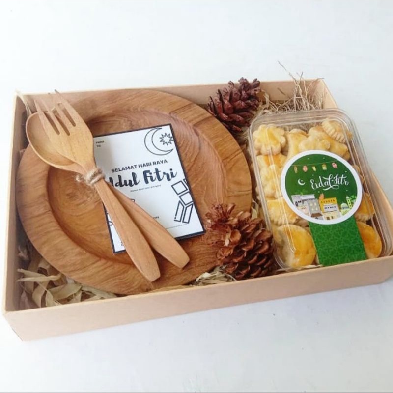 

Hampers Parcel Lebaran Idul Fitri / Natal / Imlek / Kado Nikahan SC