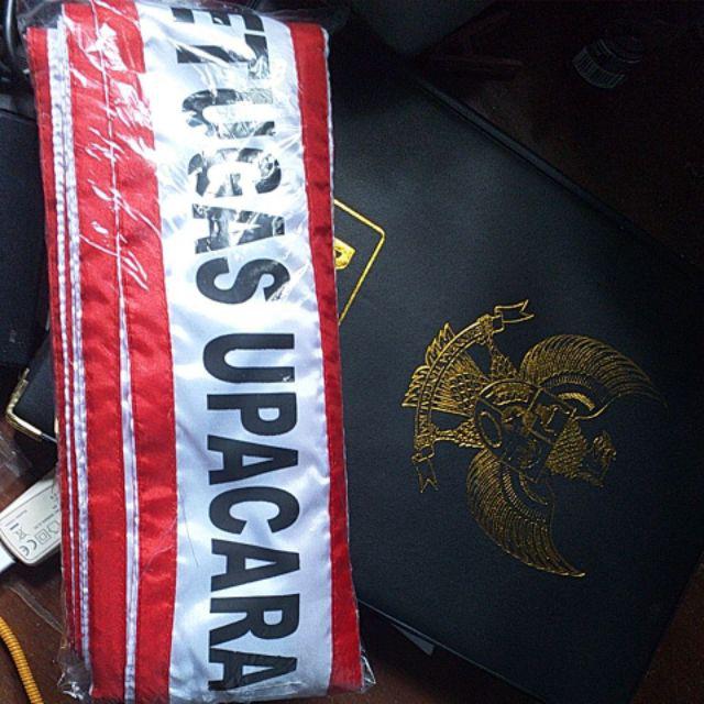 Slempang Petugas Upacara Isi 10 Slempang