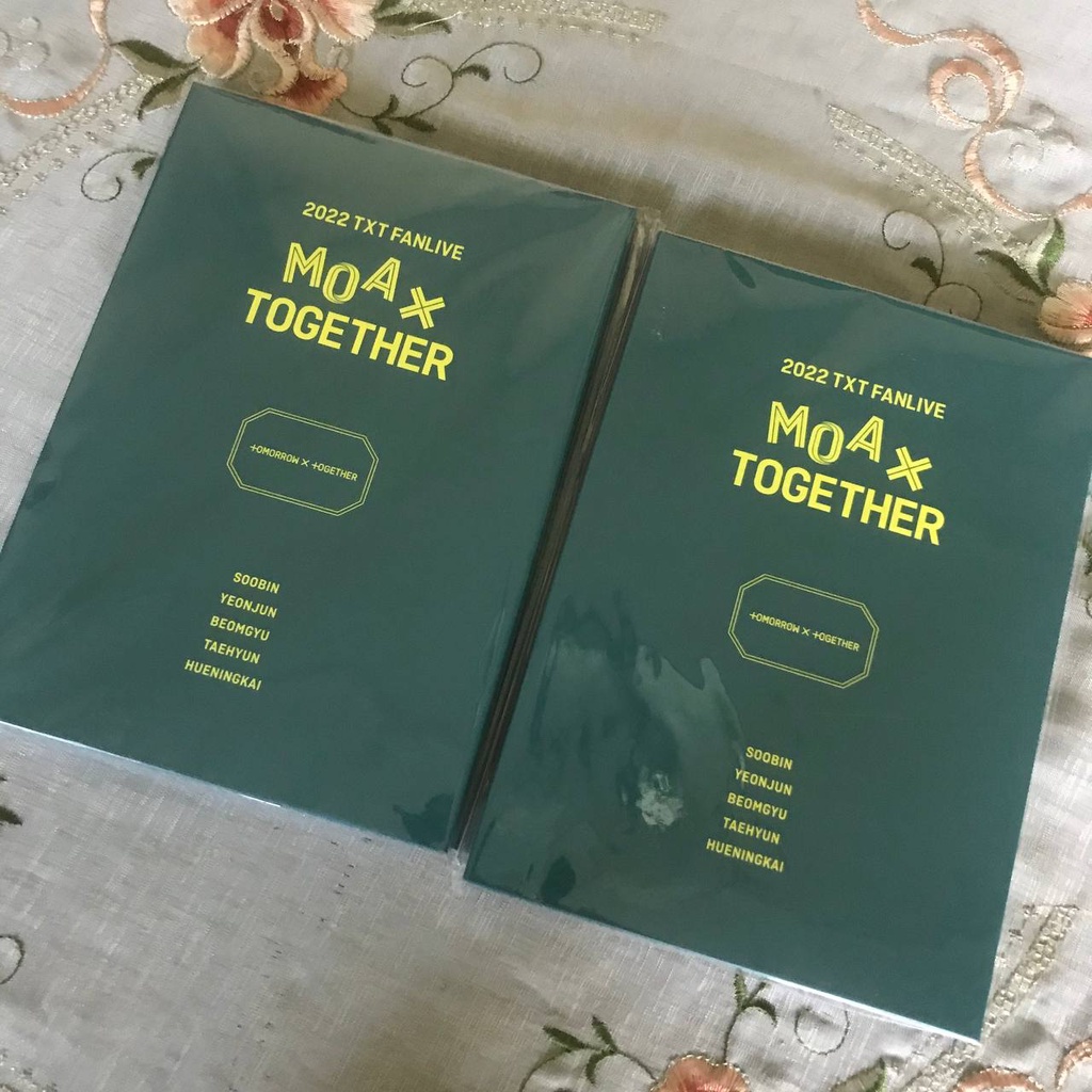 Photobook Fanlive (cover only) moa x together TXT