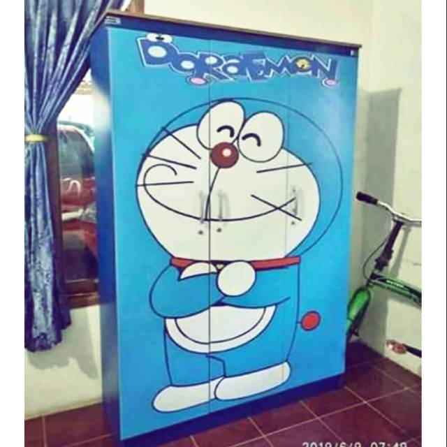 Lemari Pakaian karakter Doraemon