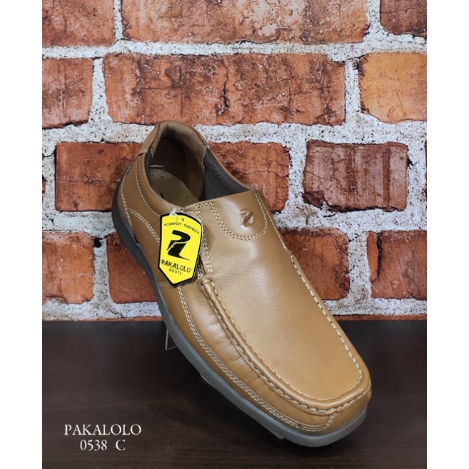 Sepatu casual pria brand Pakalolo asli