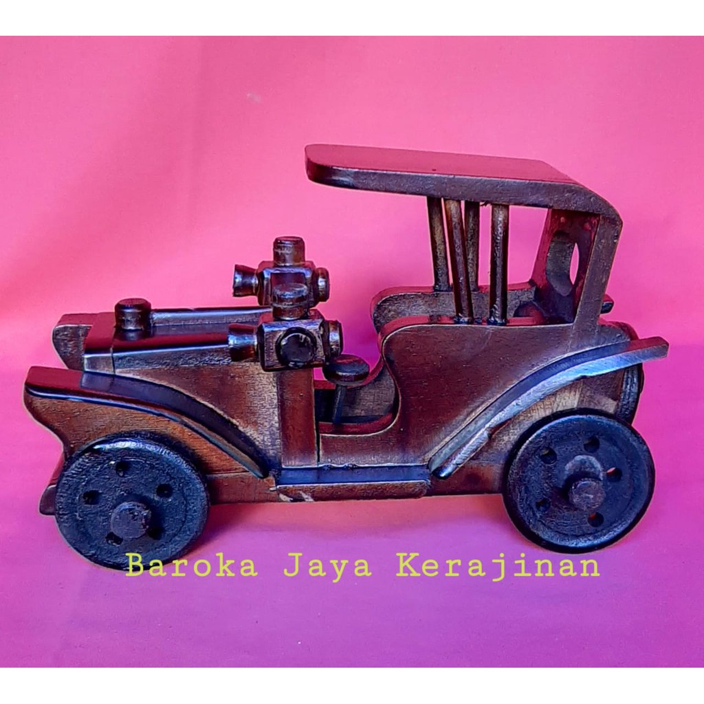 Pajangan Miniatur mobil Kayu Antik Besar