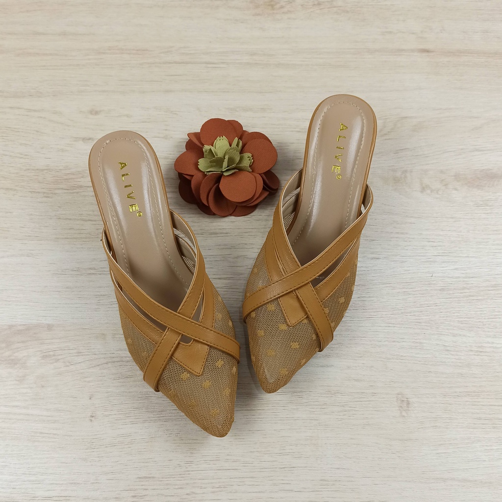 VITASHA SANDAL WANITA HIGH HEELS 5cm JALA BROKAT KOREA TERLARIS