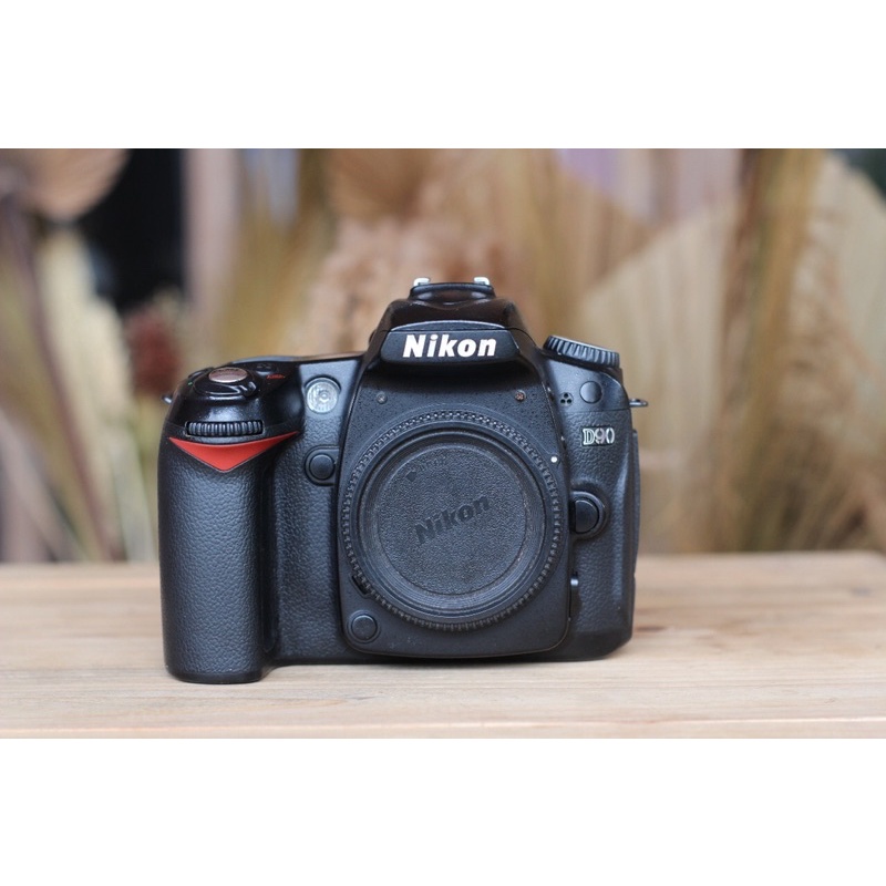 NIKON D90 KAMERA LEGEND ISTIMEWA