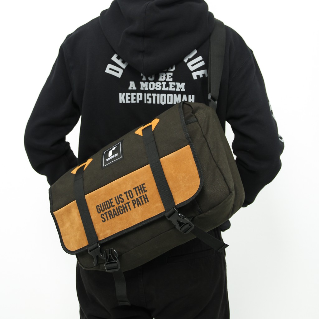 SLING BAG / SLING BAG PRIA / SLING BAG WANITA/ SLING BAG MINISO / SLING BAG MINI / MESSENGER