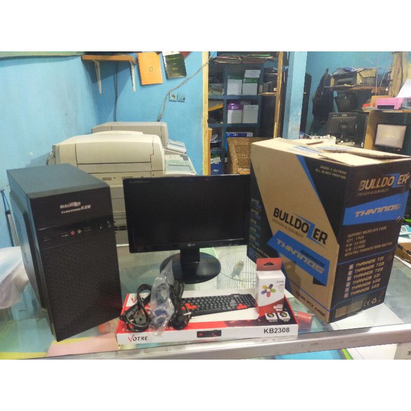 Paket Komputer Fullset Haswell core i5 Ram 4gb Hdd 500gb lcd 16&quot; wide