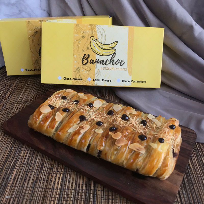 

STRUDEL PISANG COKLAT LUMER - Homemade Banana Pastry