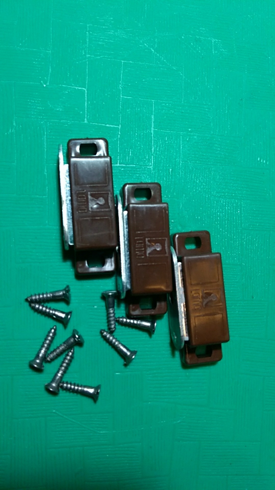 Door Stopper / Magnet Penahan Pintu Lemari