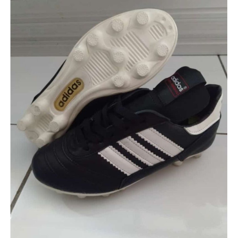 

sepatubolajunior