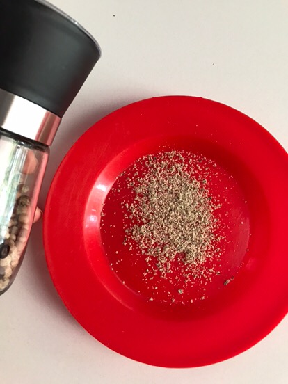 [dapur Emak] - Onetwocups Manual Glass Pepper Grinder - M15996 - Black