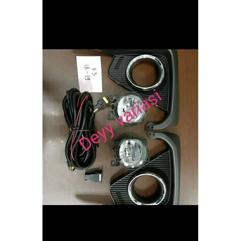 fog lamp mobil suzuki Ertiga 2018-2019